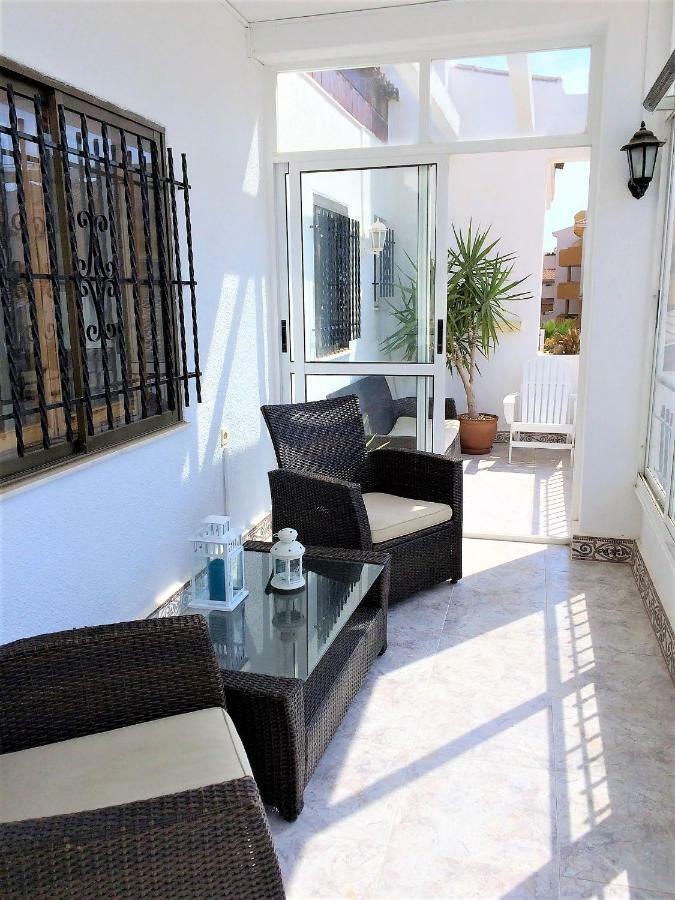 Spacious Refreshing Apt 7Min Walk 2 Beach Or Shops Punta Prima  Exterior foto